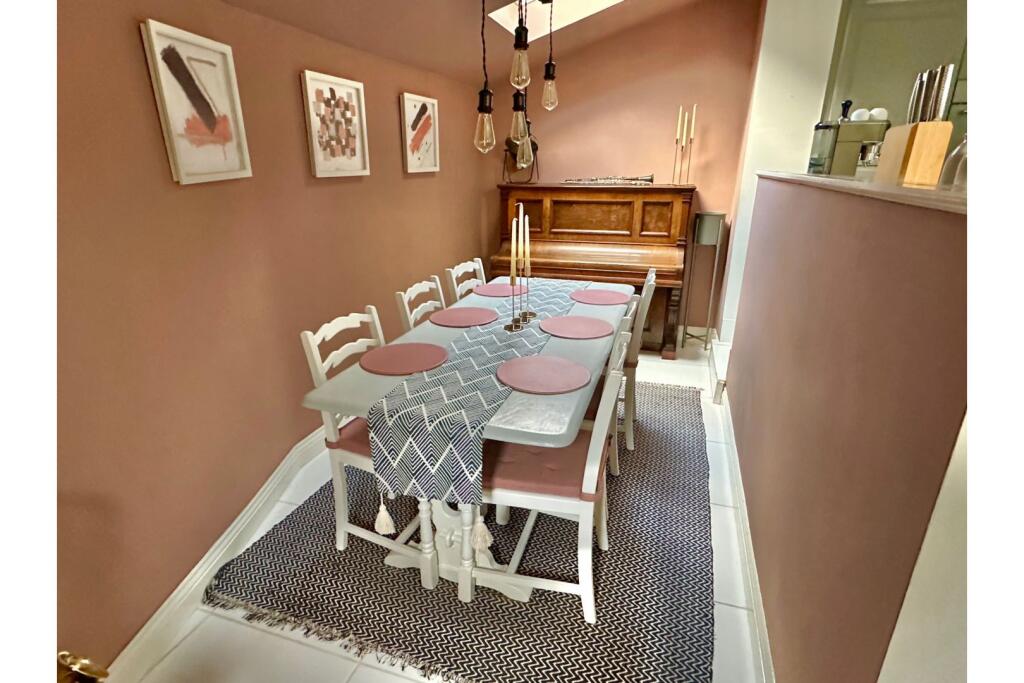 Additional property image - Fyfe Lane, Shipley, BD17