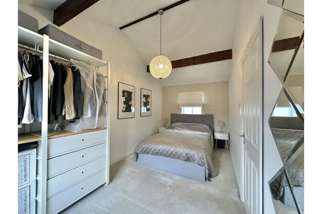 Additional property image - Fyfe Lane, Shipley, BD17
