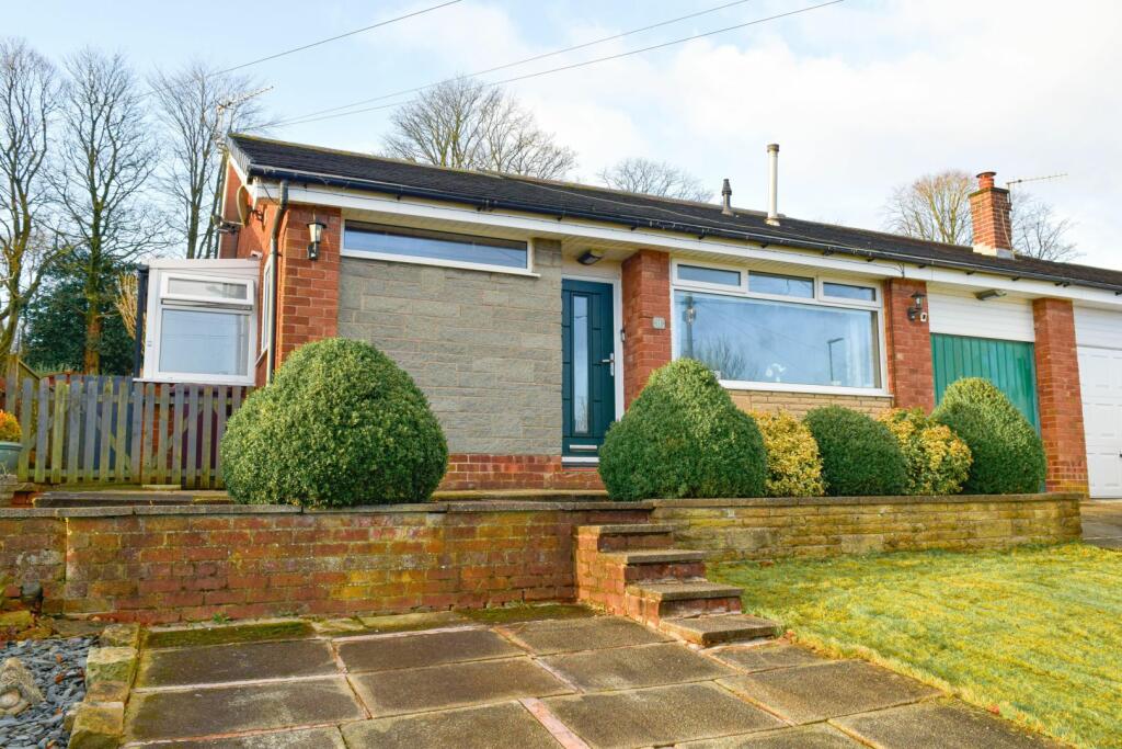 3 bedroom semidetached bungalow for sale in Wellfield Drive, Burnley, BB12