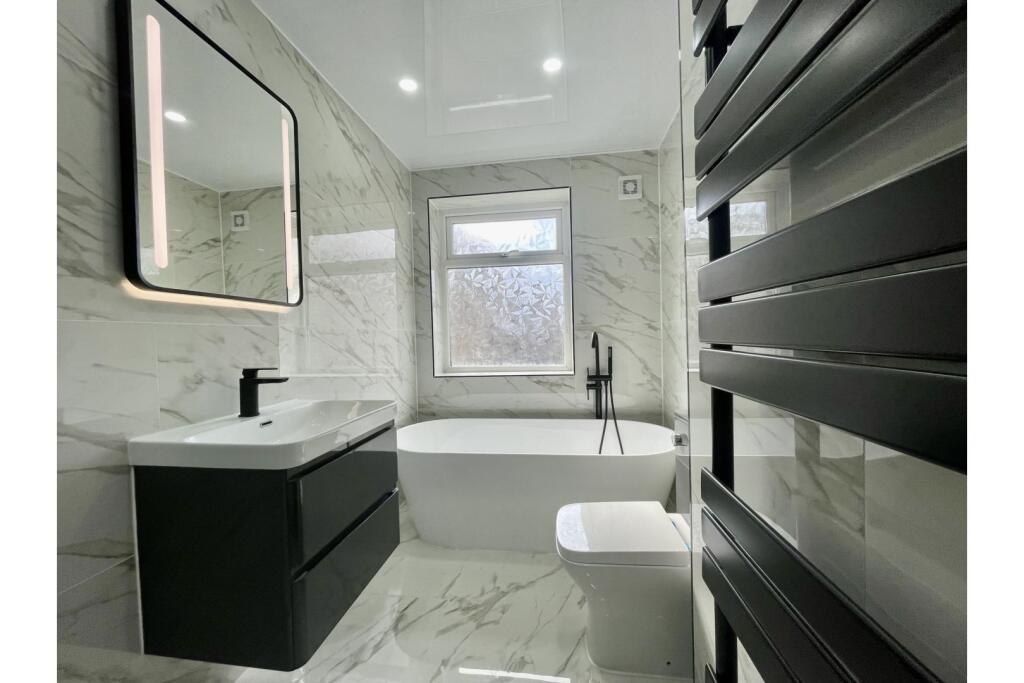 Main image of property: Gordon Street, Colne, BB8