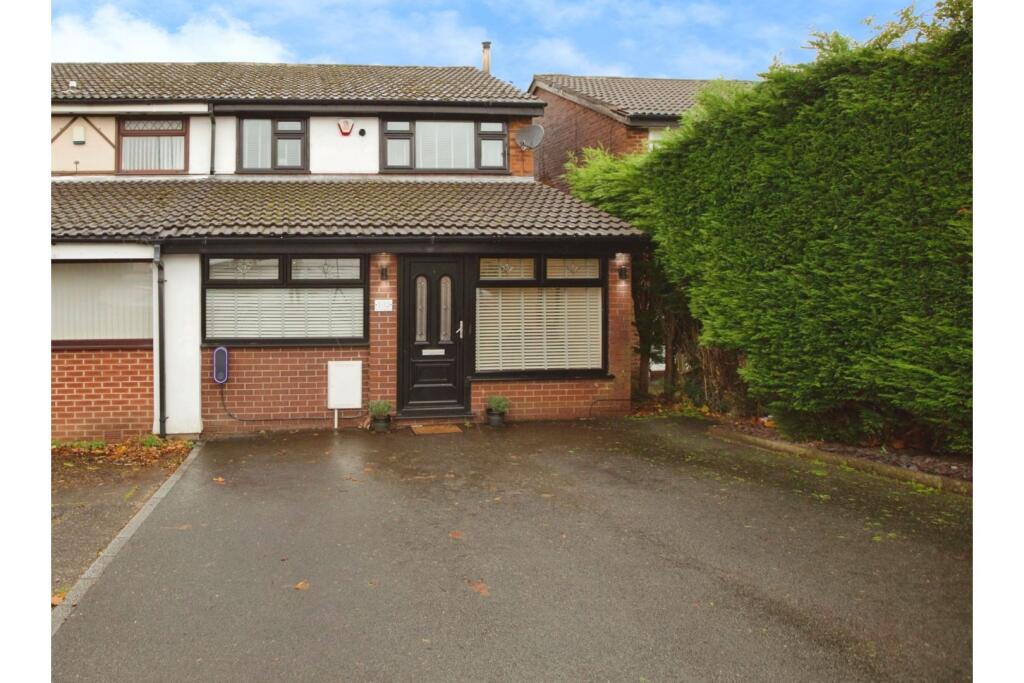 Main image of property: Priory Drive, Darwen, BB3