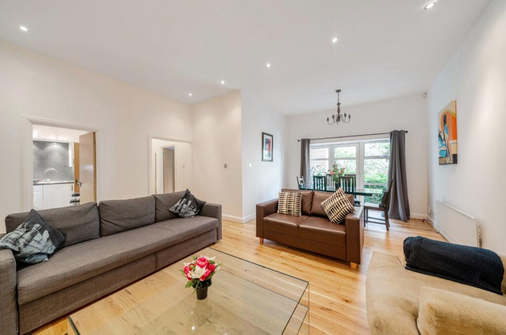 Main image of property: Goswell Road, Clerkenwell, London, EC1V