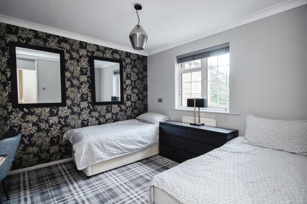 Additional property image - Kensington Drive, Bournemouth, BH2