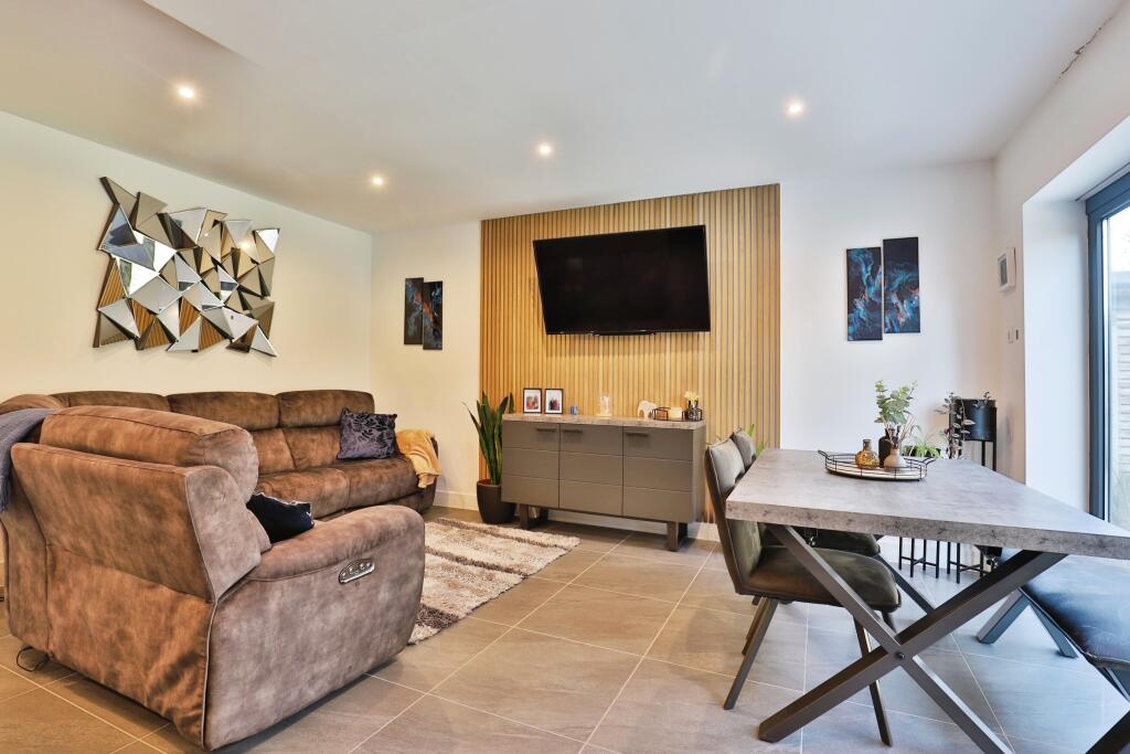 Additional property image - Francis Avenue, Bournemouth, BH11