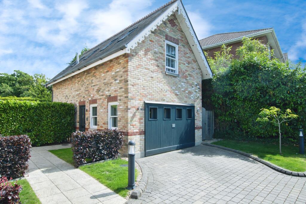 Main image of property: 41 Cavendish Road, Bournemouth, BH1