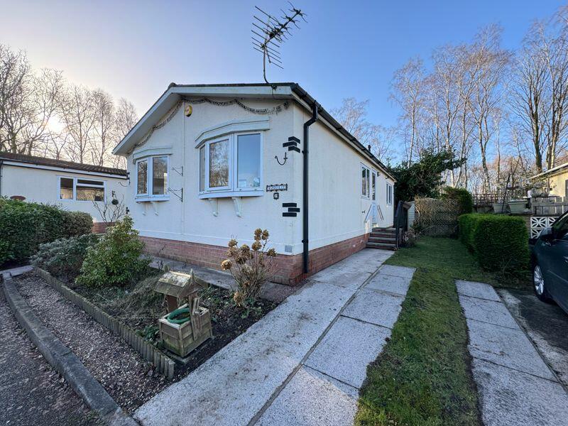 2 bedroom park home for sale in Woodlands Park, Allostock , WA16