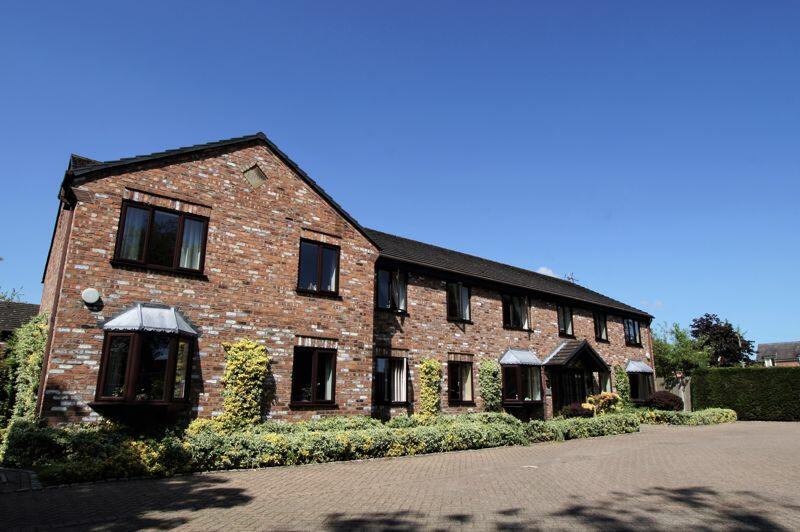 1 bedroom retirement property for sale in Sandringham Court, , Holmes