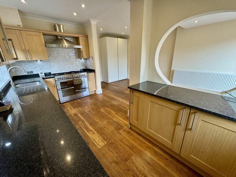 Additional property image - London Road, Holmes Chapel
