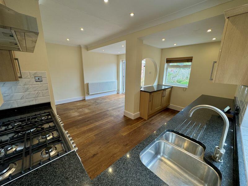 Additional property image - London Road, Holmes Chapel
