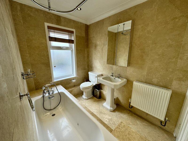 Additional property image - London Road, Holmes Chapel