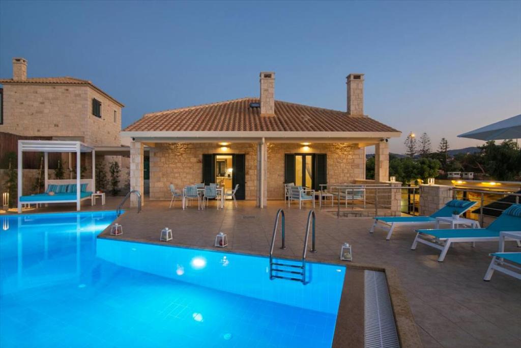 4 bedroom villa for sale in Crete, Heraklion, Limin Chersonisou, Greece