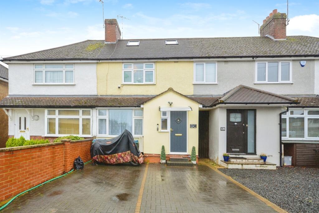 2 bedroom flat for sale in Fern Way, Watford, WD25