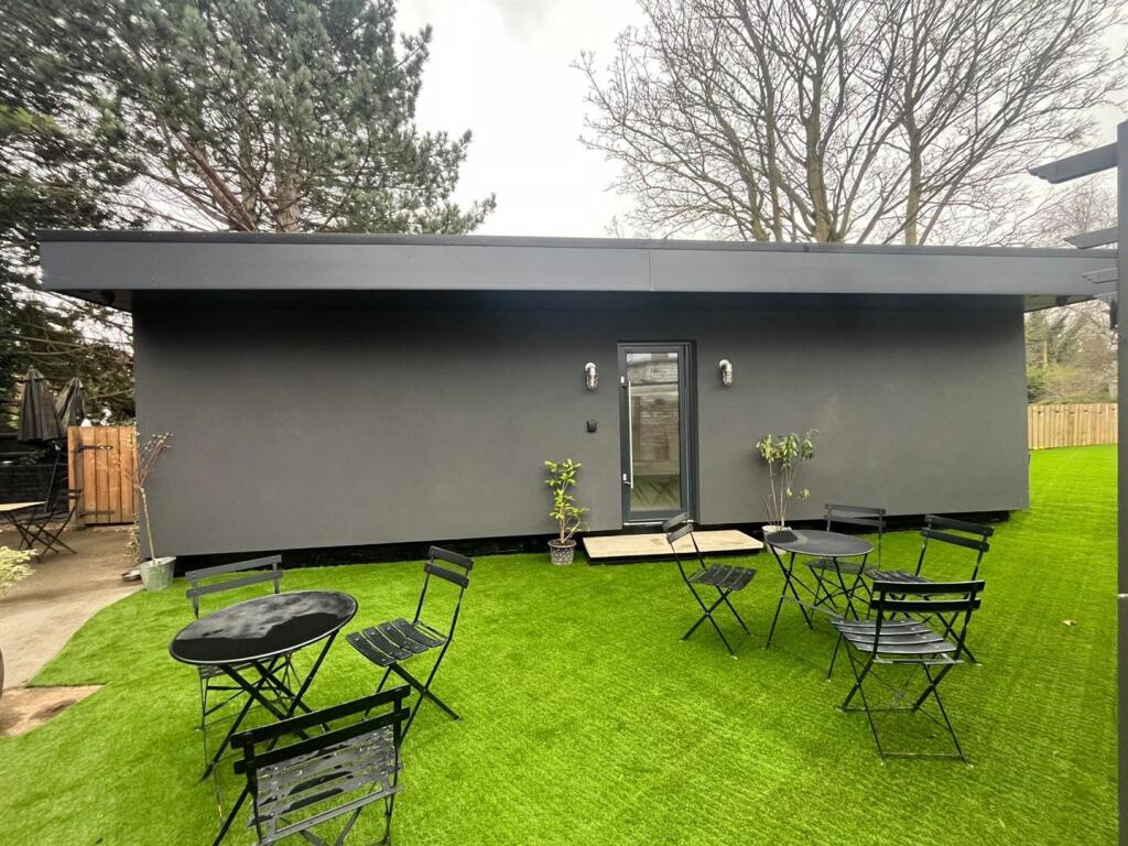 Main image of property: 22a High Street, Sileby, Loughborough LE12 7RX