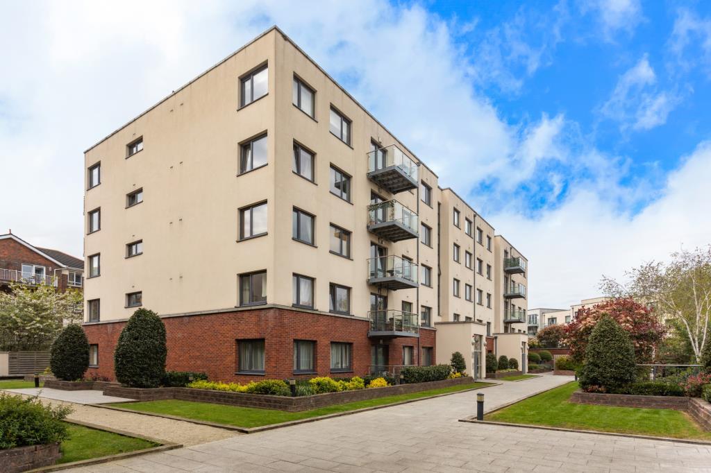 Main image of property: 39B The Bottleworks, Dermot O'Hurley Avenue, Ringsend, Dublin 4, D04 XY54