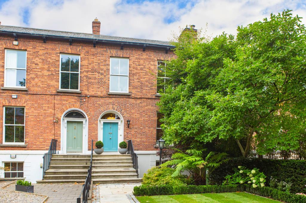 Main image of property: 25 Sandymount Road, Sandymount, Dublin 4, D04 V0C2