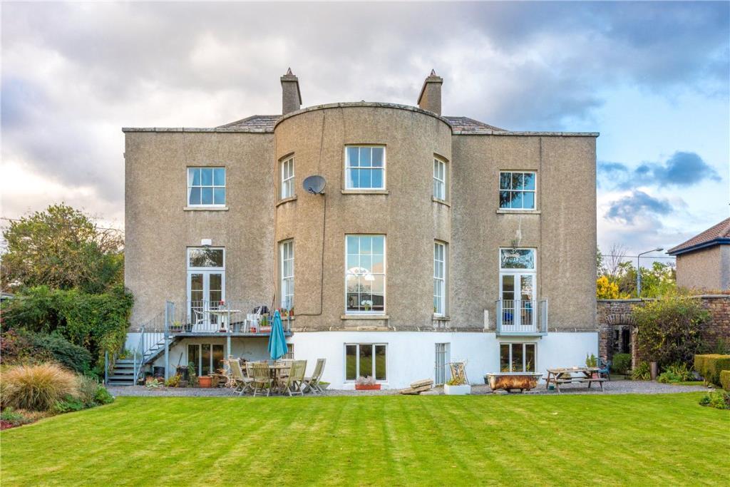6 bedroom detached house for sale in Wilfield House, 45 Sandymount