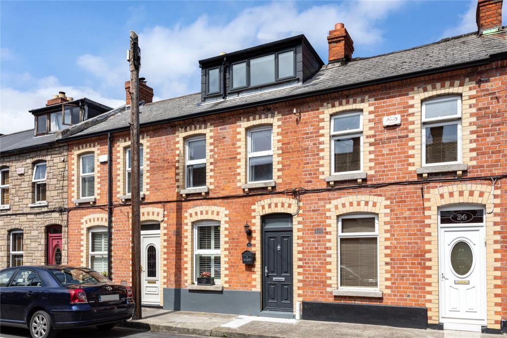 2 bedroom terraced house for sale in 32 Penrose Street, Ringsend