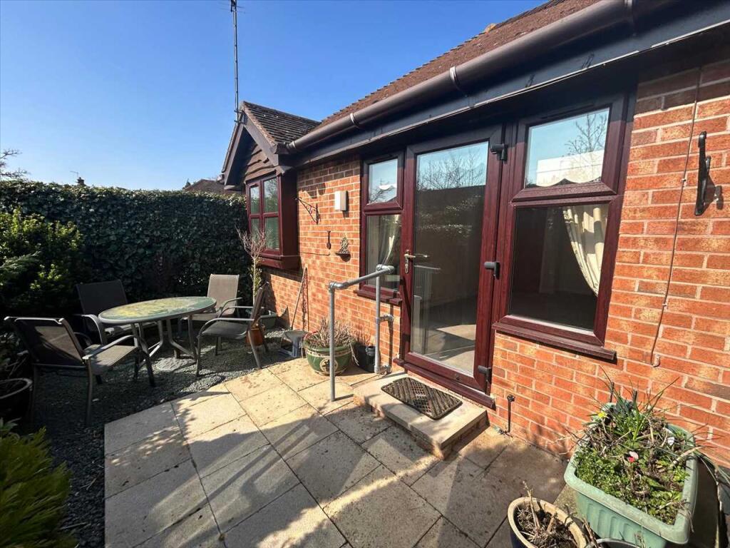 Main image of property: Woodleigh, Nottingham
