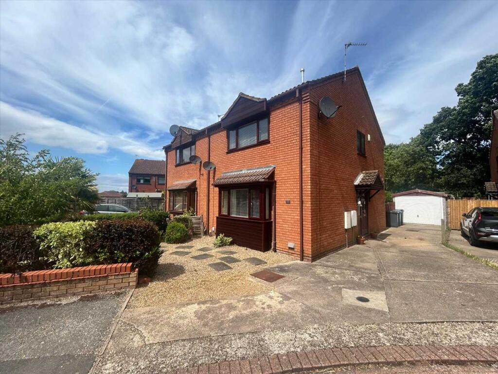 Main image of property: Harvey Close, Nottingham