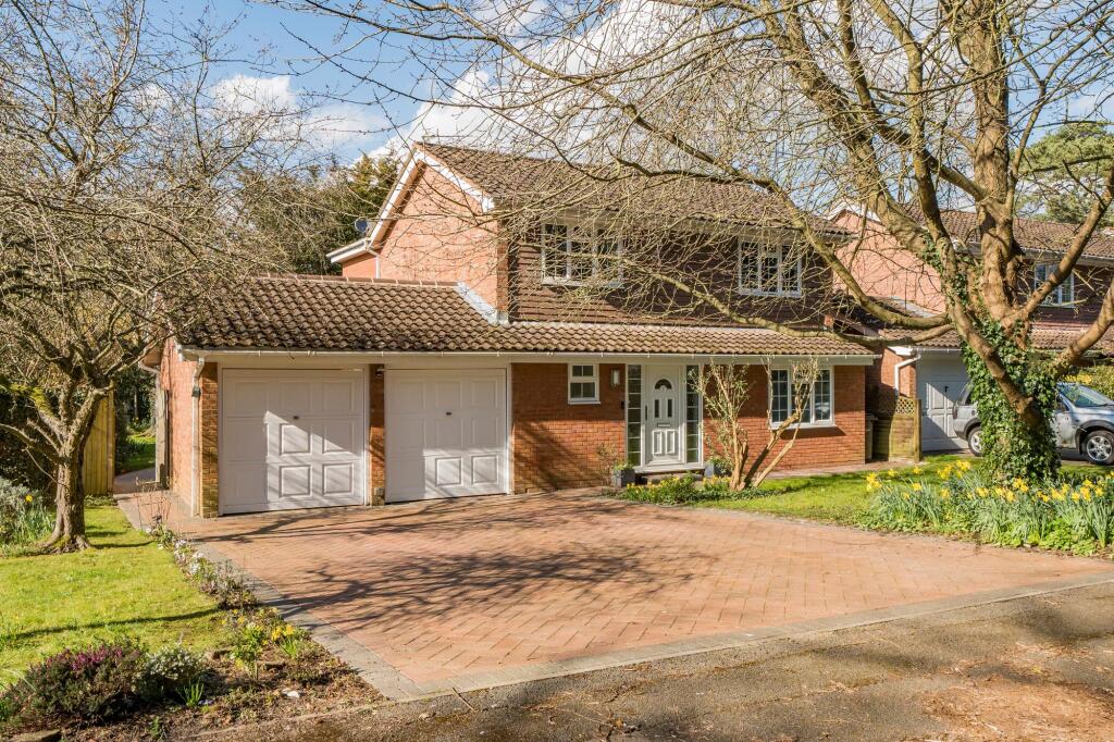 Main image of property: Warwick Gardens, Ashtead, KT21