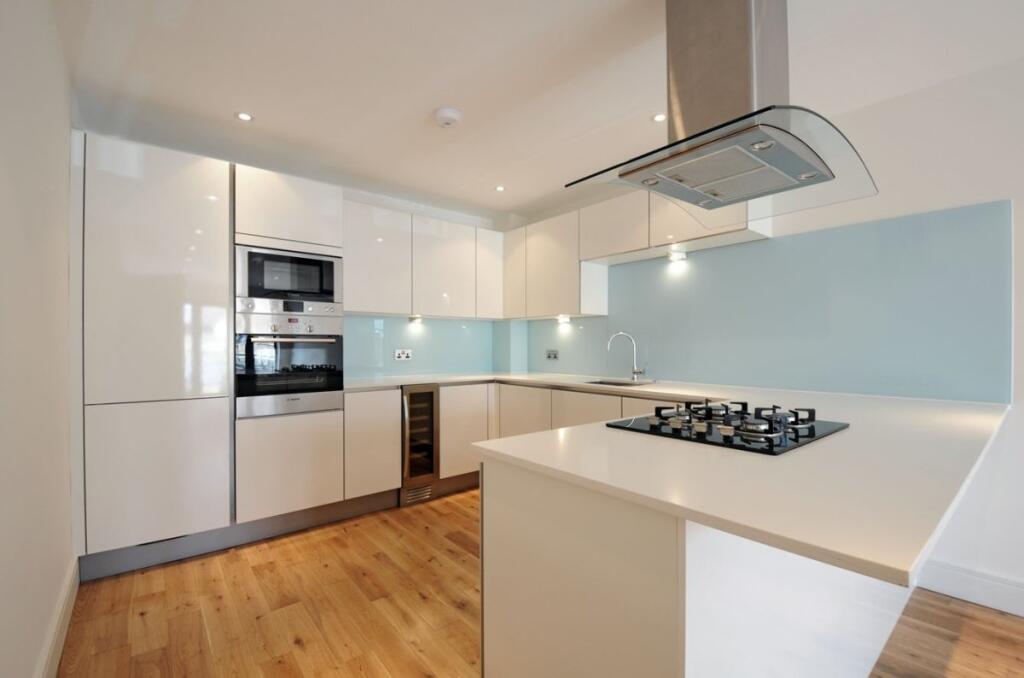 Main image of property: Merton Road, Southfields, London, SW18