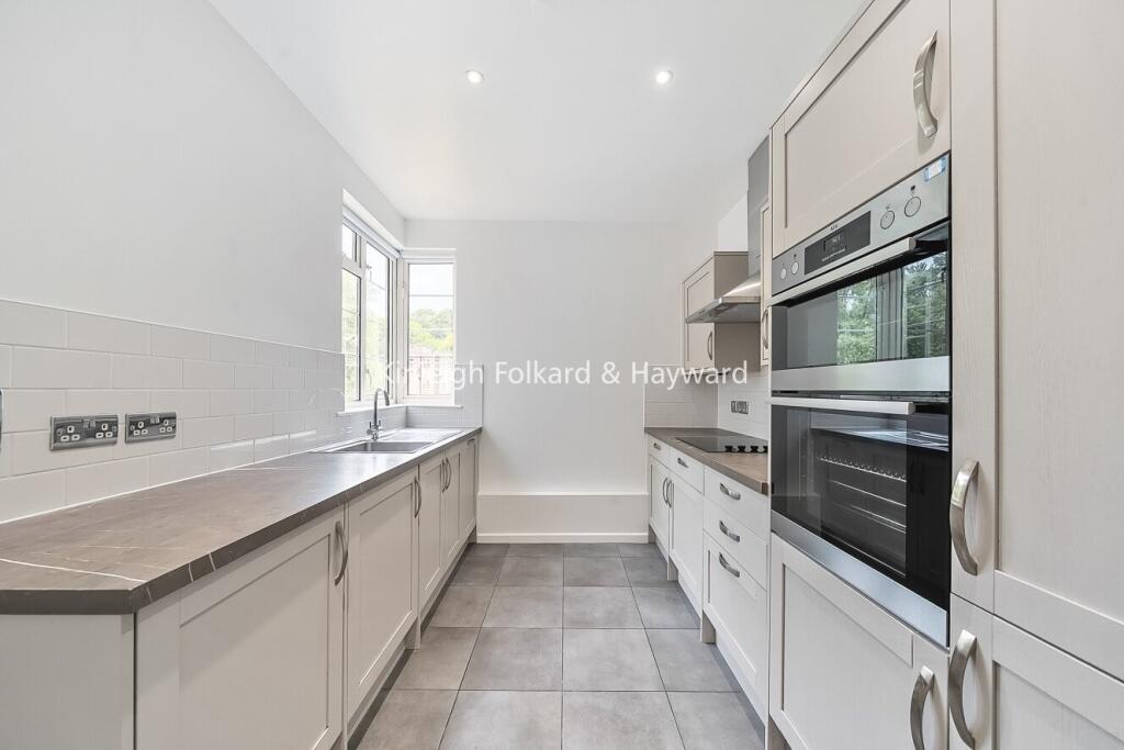 Main image of property: Wimbledon Park Side, Southfields, London, SW19