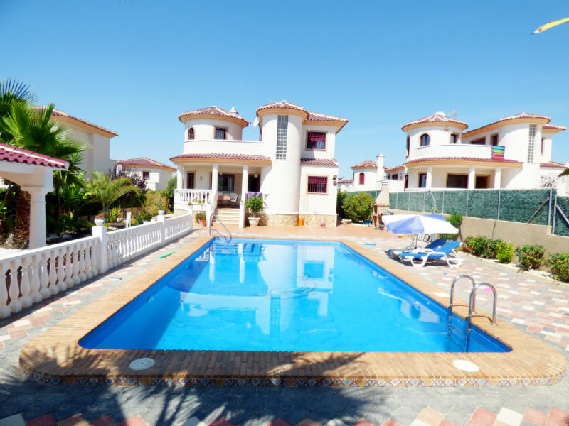 3 bedroom detached villa for sale in La Marina, Alicante, Valencia, Spain