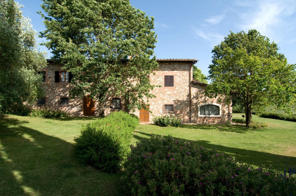 10 bedroom farm house for sale in Siena, Siena, Tuscany, Italy