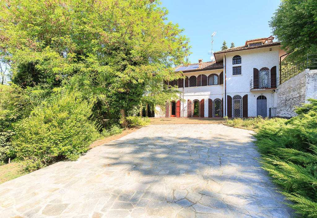 4 bedroom villa for sale in Milano, Milan, Lombardy, Italy
