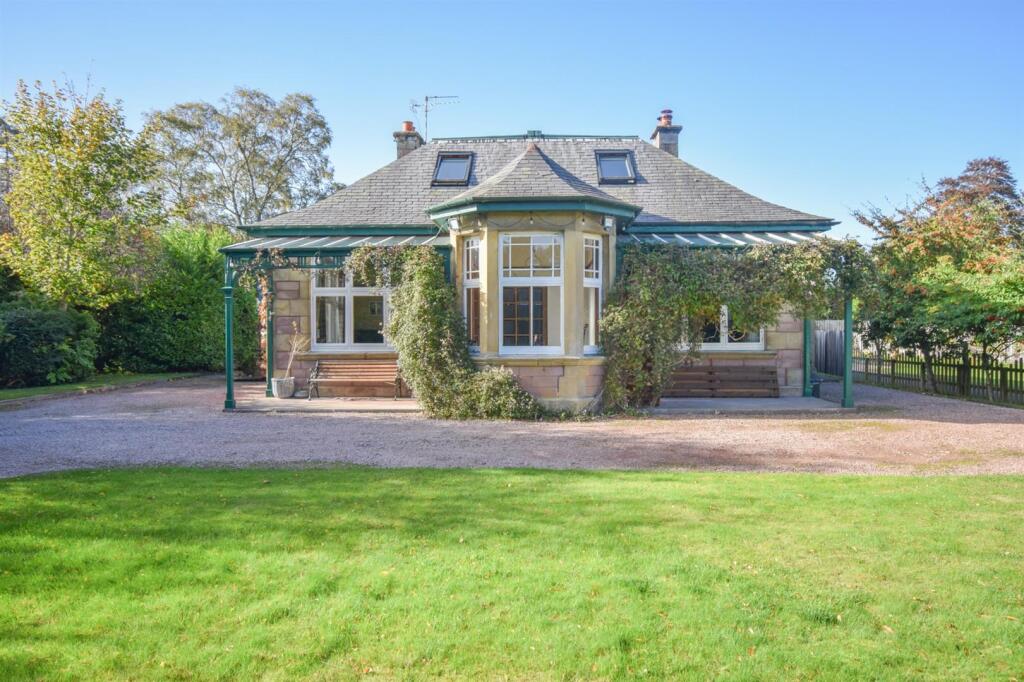 Main image of property: 24 Drummond Road, Inverness