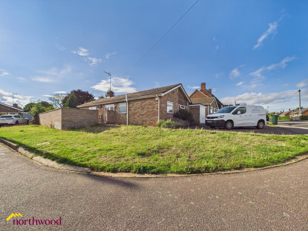 Main image of property: Rochester Way, Twyford, OX17