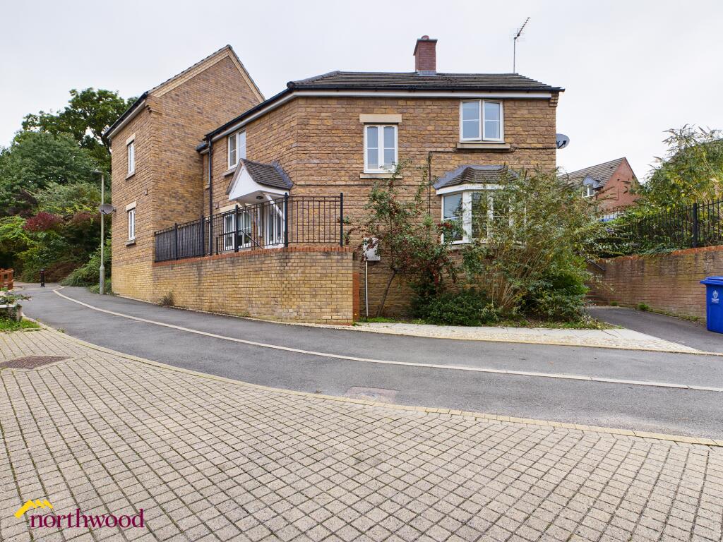 Main image of property: Rosemary Drive, Banbury, OX16