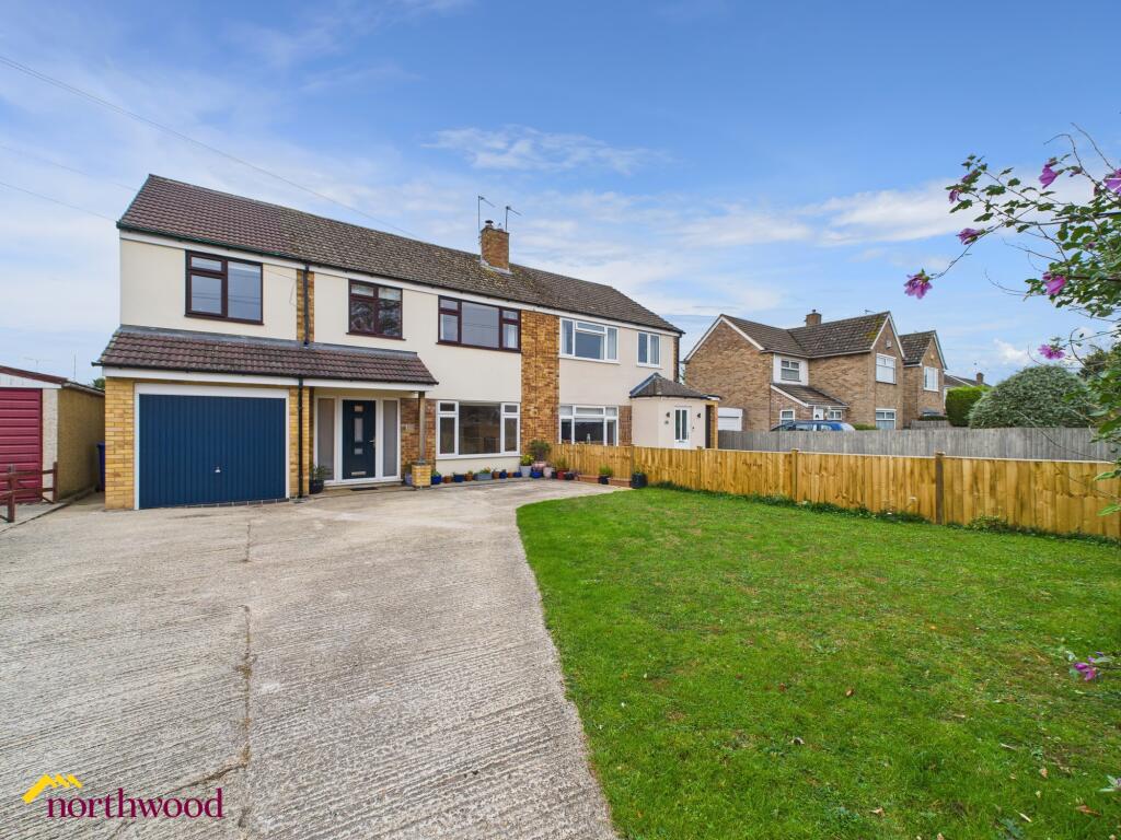 Main image of property: Chacombe Road, Middleton Cheney, OX17