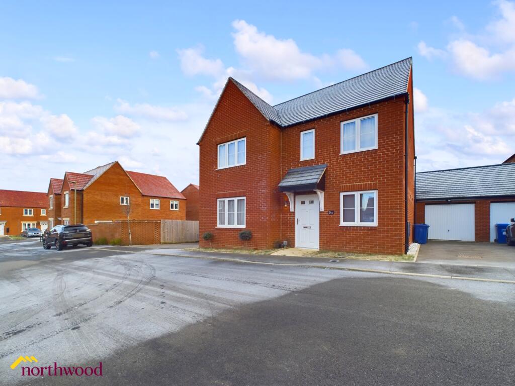 Main image of property: Longdon Crescent, Bodicote, OX16