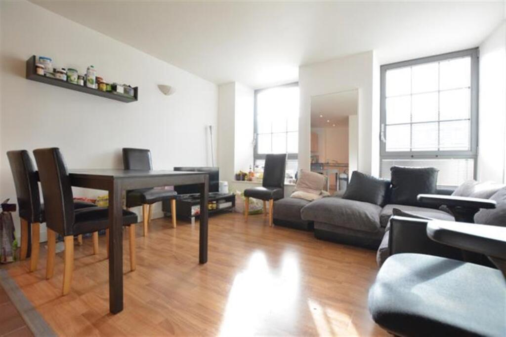 Main image of property: The Hicking Building, Queens Road