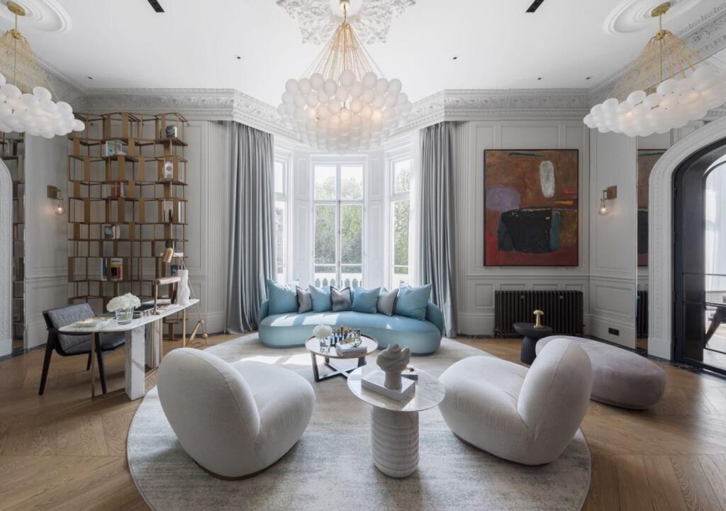 Main image of property: Queen's Gate, London