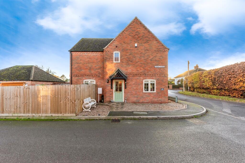 Main image of property: Farm Close, Bathley, Newark