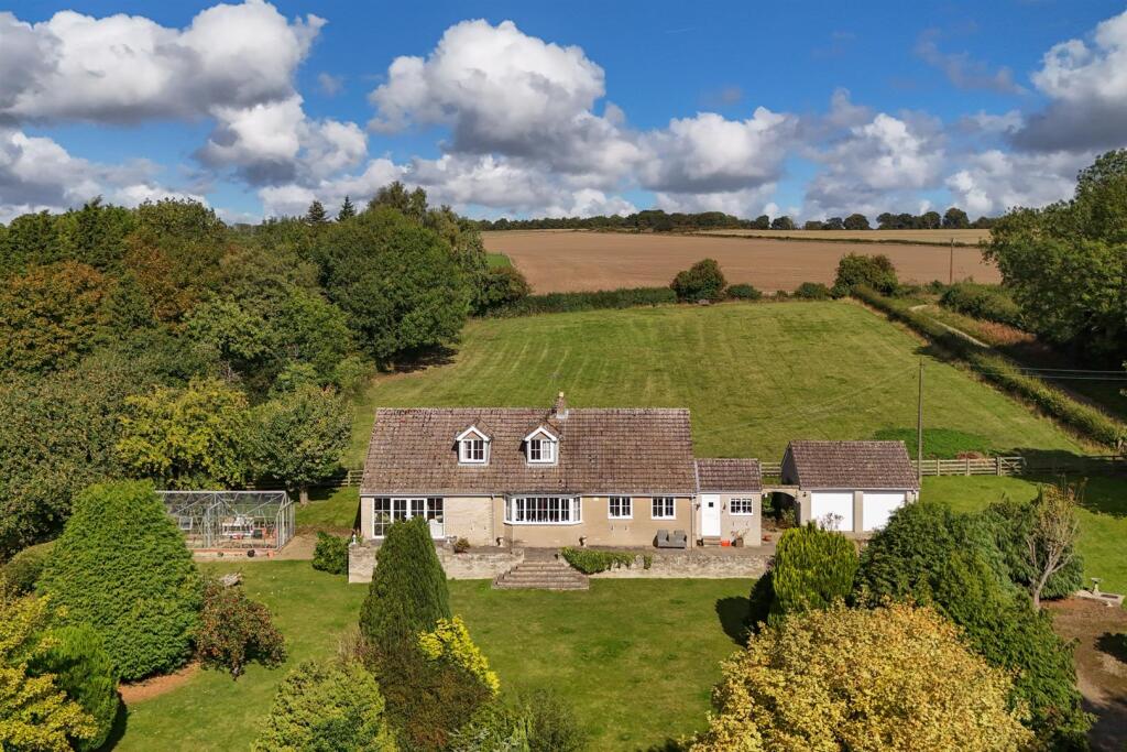 Main image of property: Garth Head Lane, Snainton, Scarborough, YO13 9PP