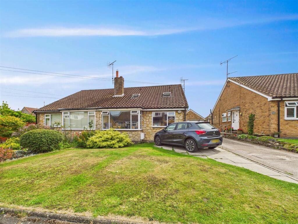 Main image of property: 21 The Rise, Thornton-Le-Dale, Pickering, YO18 7TG