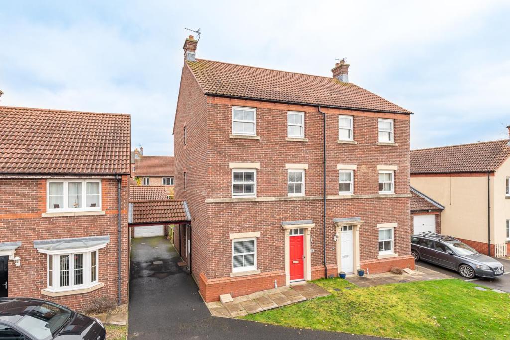 4 bedroom house for sale in 15 Fletton Road, Norton, Malton, North