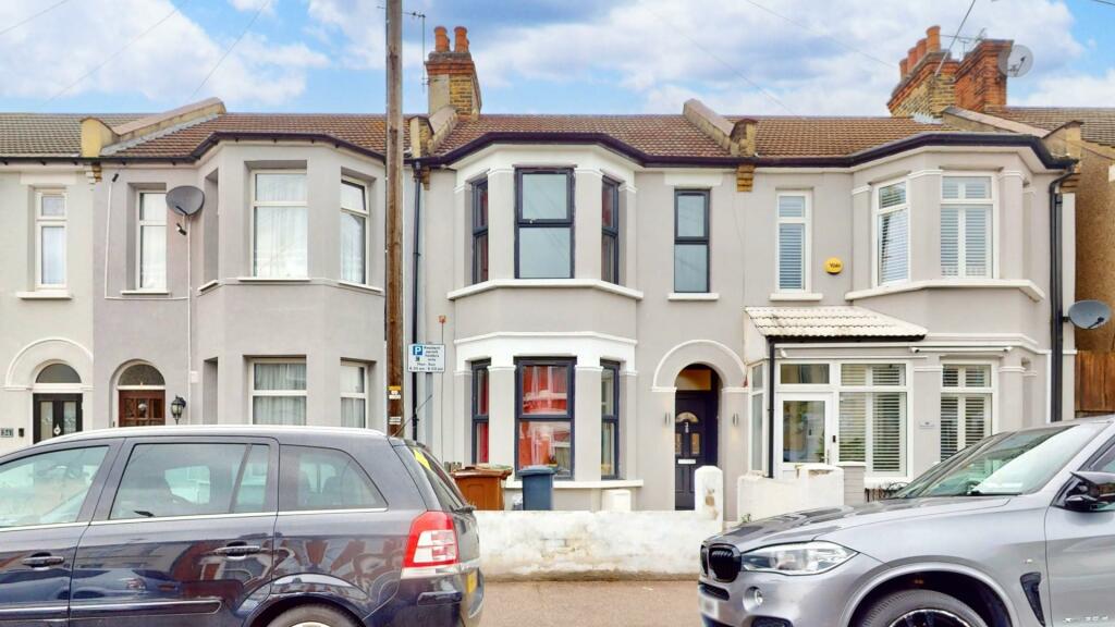 3 bedroom terraced house