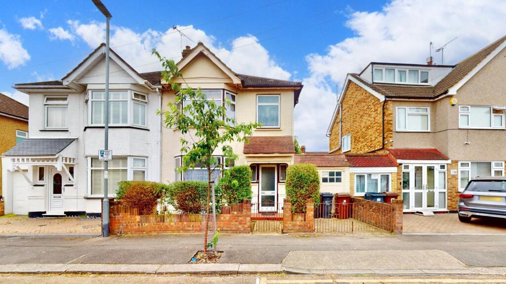 Main image of property: Alexandra Road, Chadwell Heath, RM6