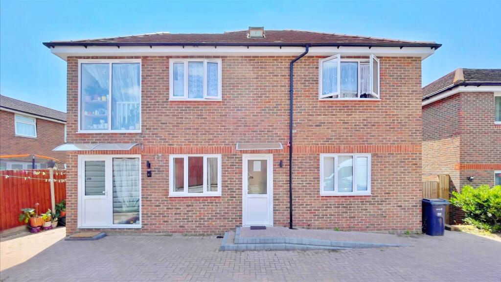 Main image of property: Quarles Park Road, Chadwell Heath, RM6