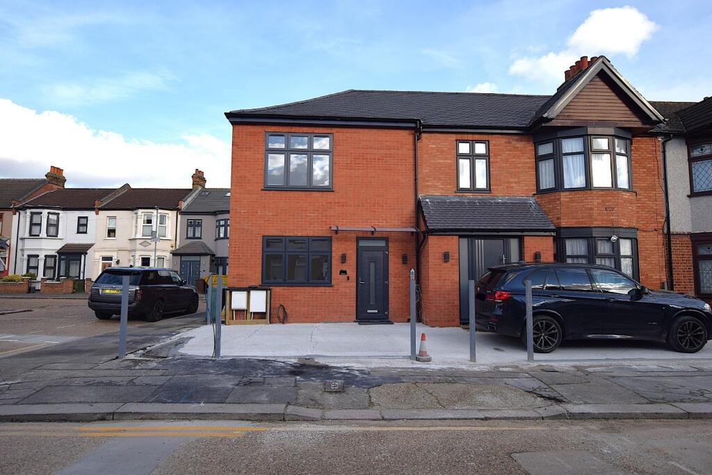 Main image of property: Tenby Road, Romford, RM6