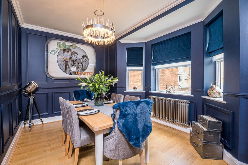 4 bedroom detached house for sale in Chapel Lane, Great Wakering, SouthendonSea, Essex, SS3