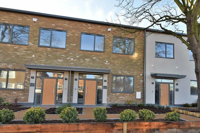 4 bedroom terraced house for sale in New Garrison Road, Shoebury