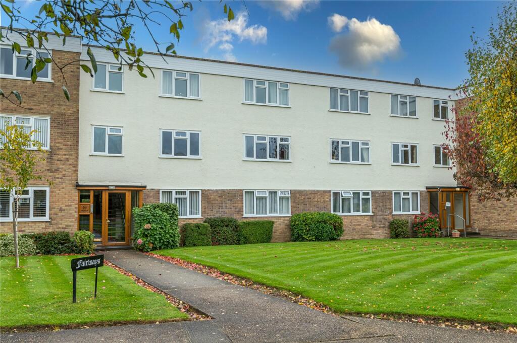 2 bedroom apartment for sale in Fairways, Wyatts Drive, Thorpe Bay