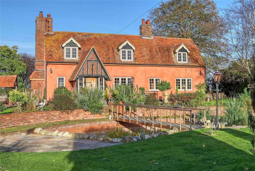Main image of property: Moats & Springs Farm, Stambridge, Rochford, Essex, SS4