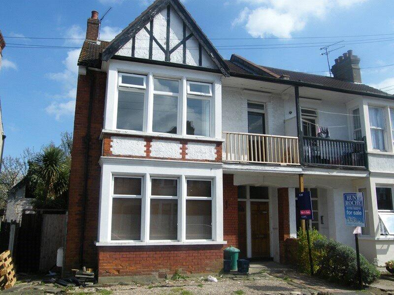 Main image of property: Ramuz Drive, Westcliff-on-Sea, Essex, SS0
