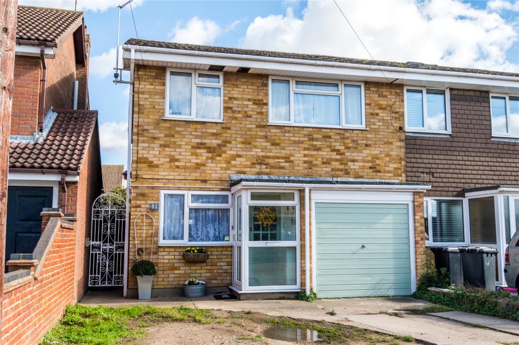 3 bedroom end of terrace house for sale in St Johns Road, Great Wakering, SouthendOnSea, Essex